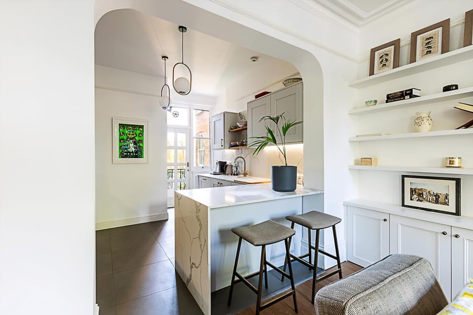 Apartment | Private kitchen | Fridge, microwave, stovetop, dishwasher