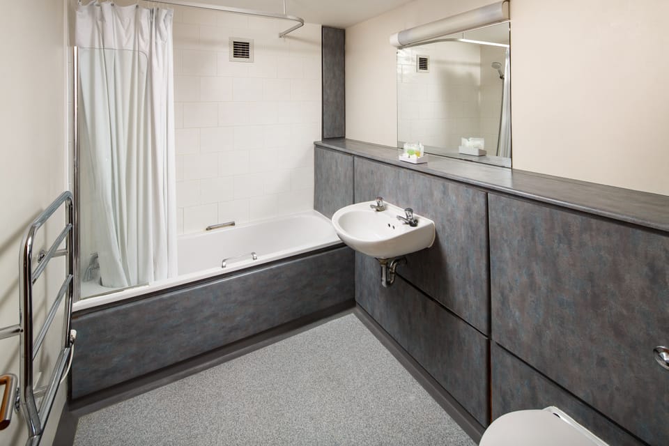 Free toiletries, towels, soap, shampoo