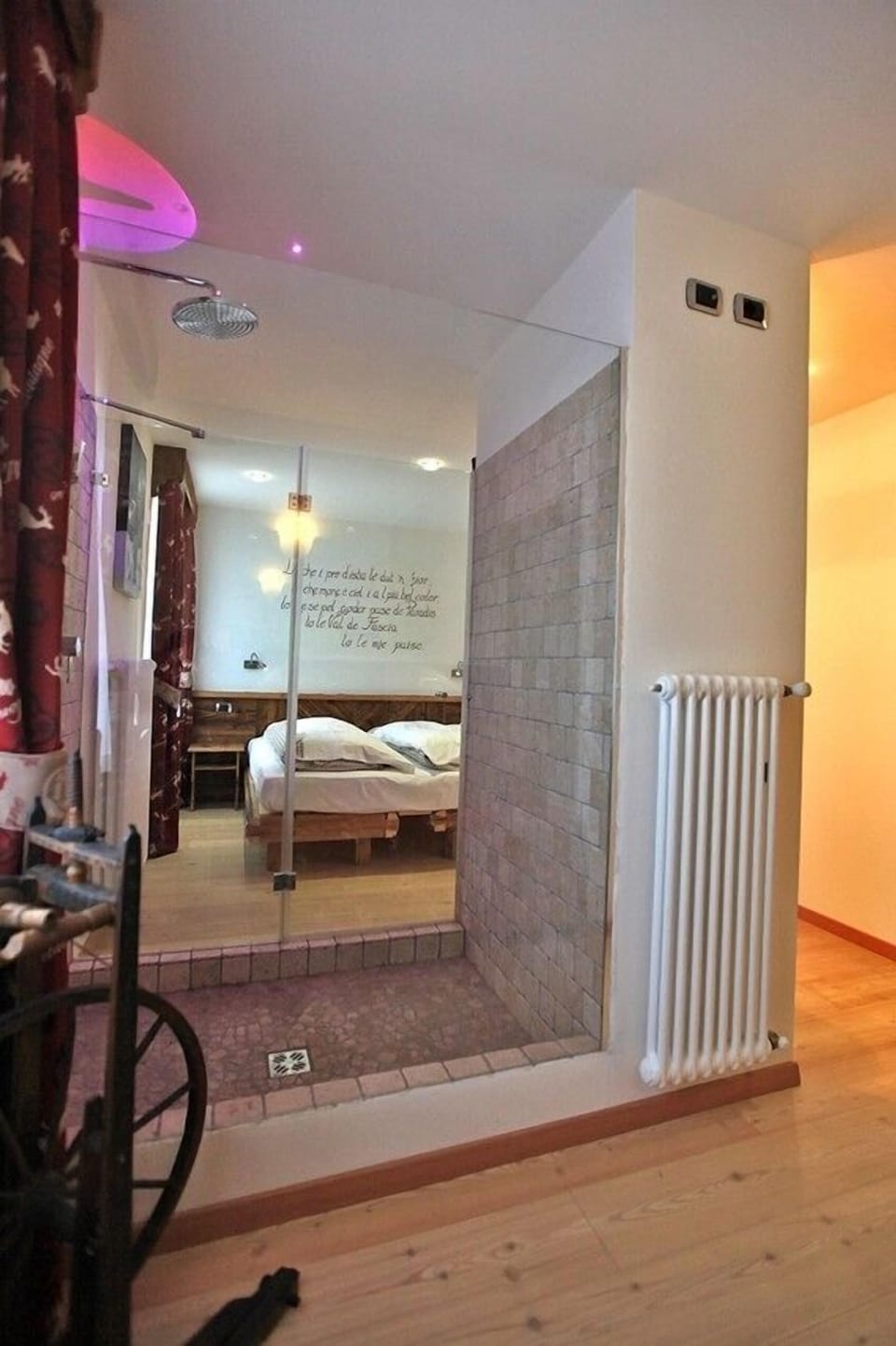 Triple Room | Bathroom shower