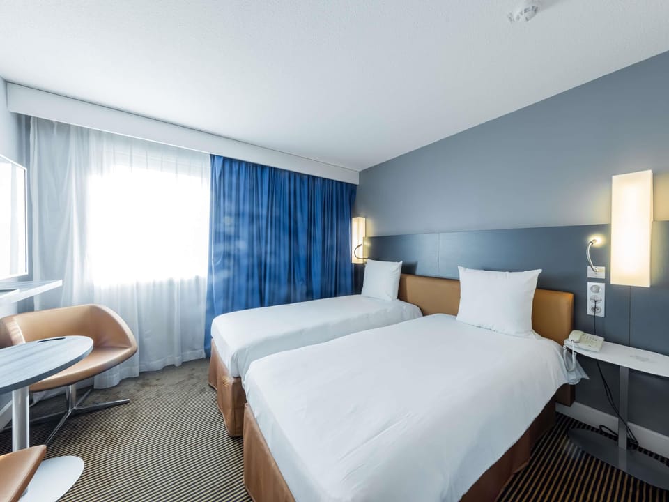 Classic Twin Room, 2 Twin Beds | Premium bedding, minibar, in-room safe, desk