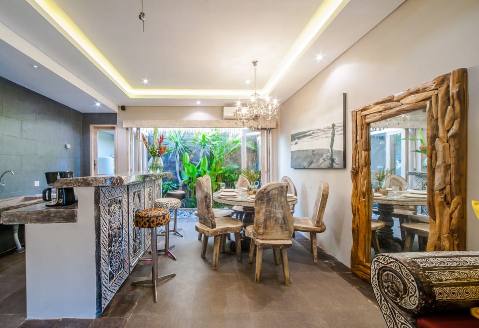 Luxury Villa, 3 Bedrooms | Private kitchen | Microwave, stovetop, electric kettle, toaster