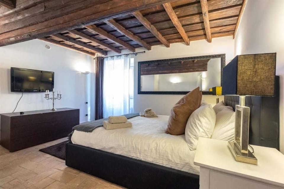 Duplex Apartment - Separate Building | Down comforters, pillowtop beds, minibar, in-room safe