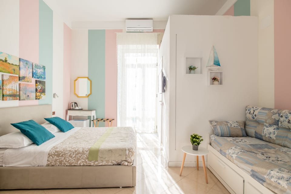 Deluxe Room | Premium bedding, down comforters, individually furnished, travel crib