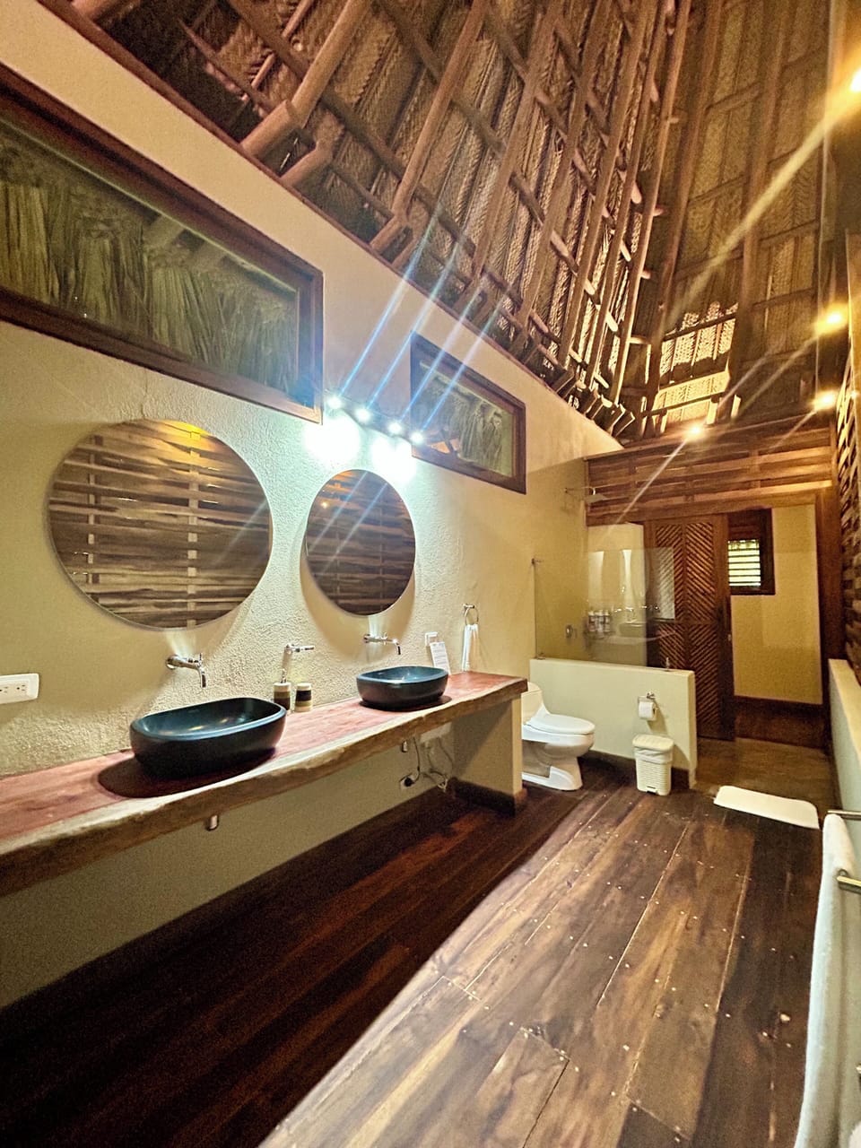 Family Cabin | Bathroom | Shower, towels