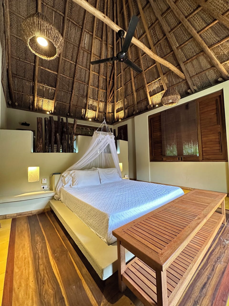 Deluxe Villa | Minibar, in-room safe, WiFi (free), bed sheets