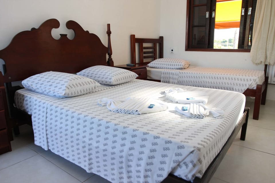 1 bedroom, minibar, bed sheets