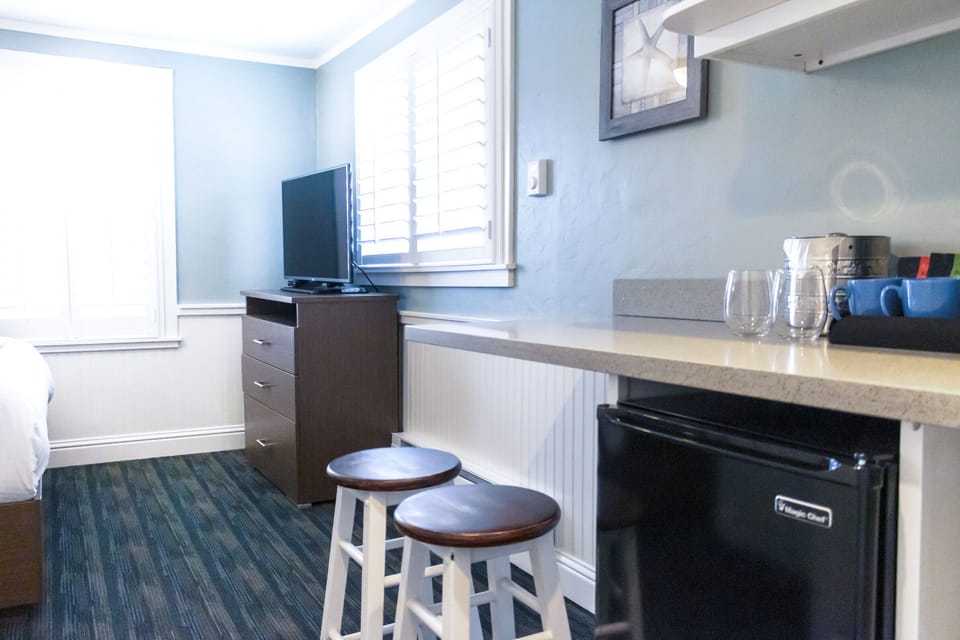 Pillowtop beds, individually decorated, individually furnished