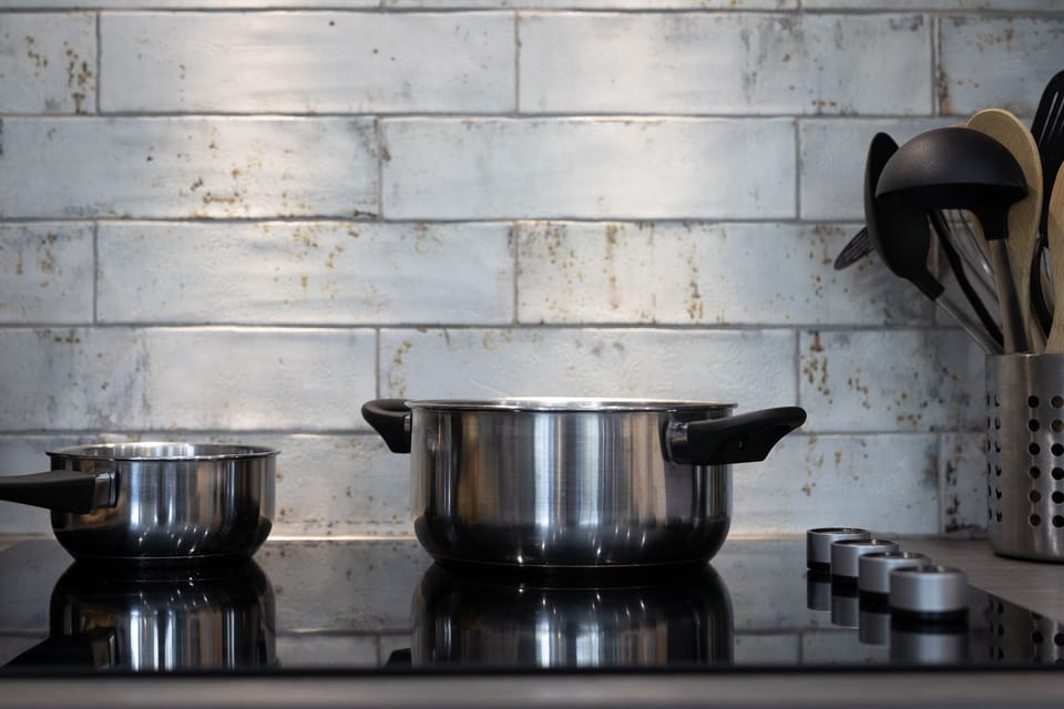 Luxury Cottage, Accessible, Hot Tub | Shared kitchen