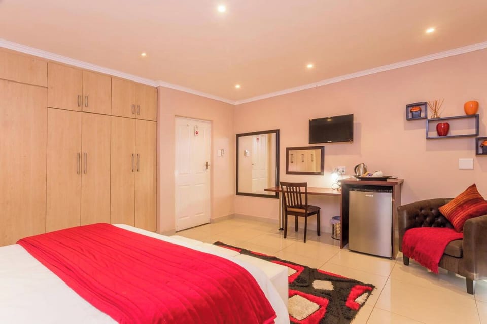 Room, 1 Bedroom, Accessible, Smoking | 1 bedroom