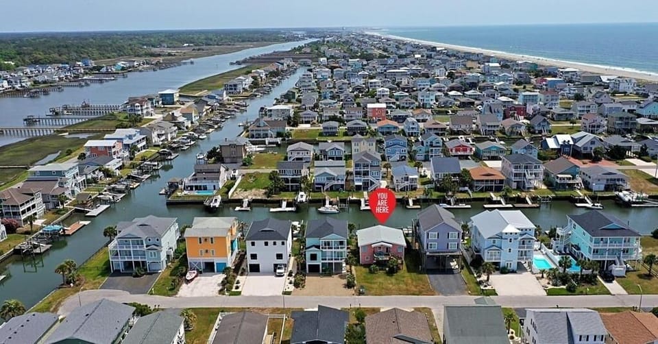 House, 6 Bedrooms | Aerial view