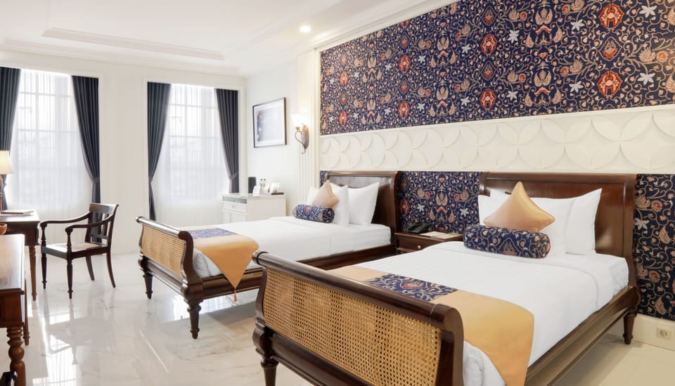 Deluxe Twin Room | Desk, laptop workspace, soundproofing, free WiFi