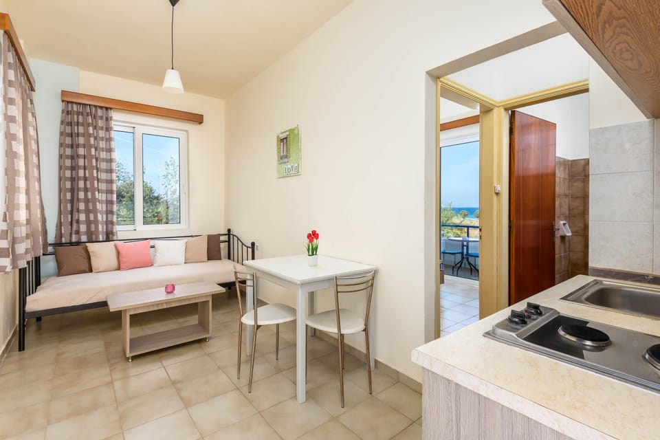 Basic Apartment | Premium bedding, in-room safe, travel crib, free WiFi