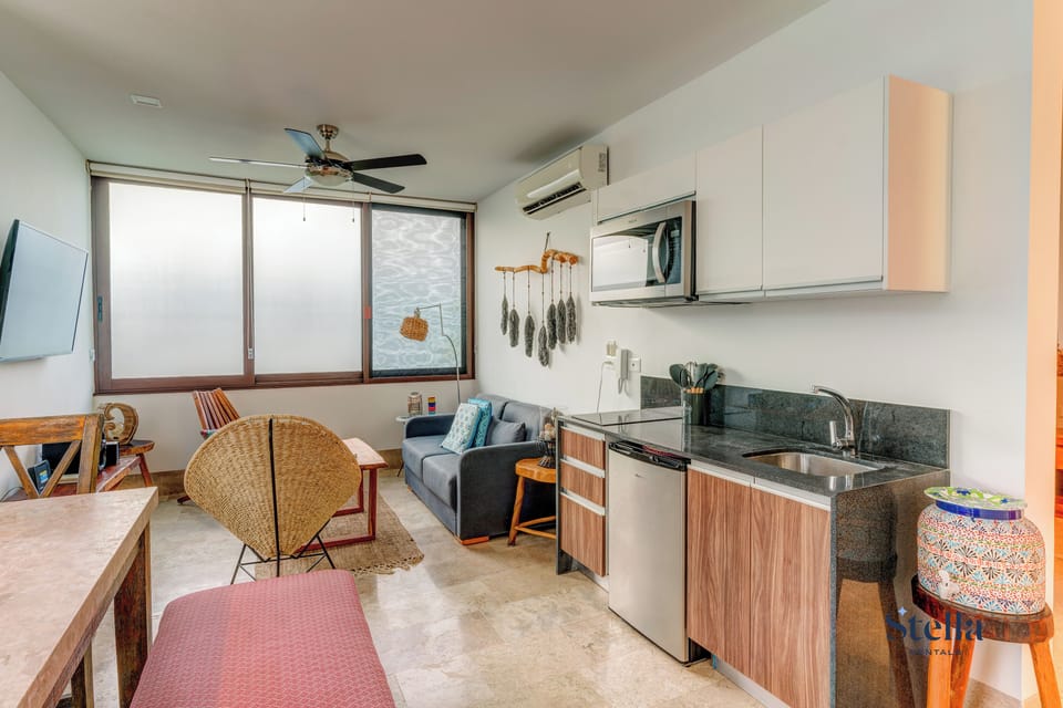 Premium Condo, 1 King Bed with Sofa bed, Hot Tub | Private kitchenette | Full-size fridge, microwave, coffee/tea maker, toaster