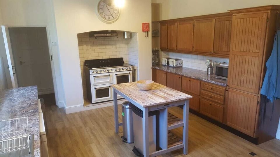 Family House, Private Bathroom, Bay View (Bossington Hall) | Private kitchen | Mini-fridge, electric kettle, reusable coffee/tea filters