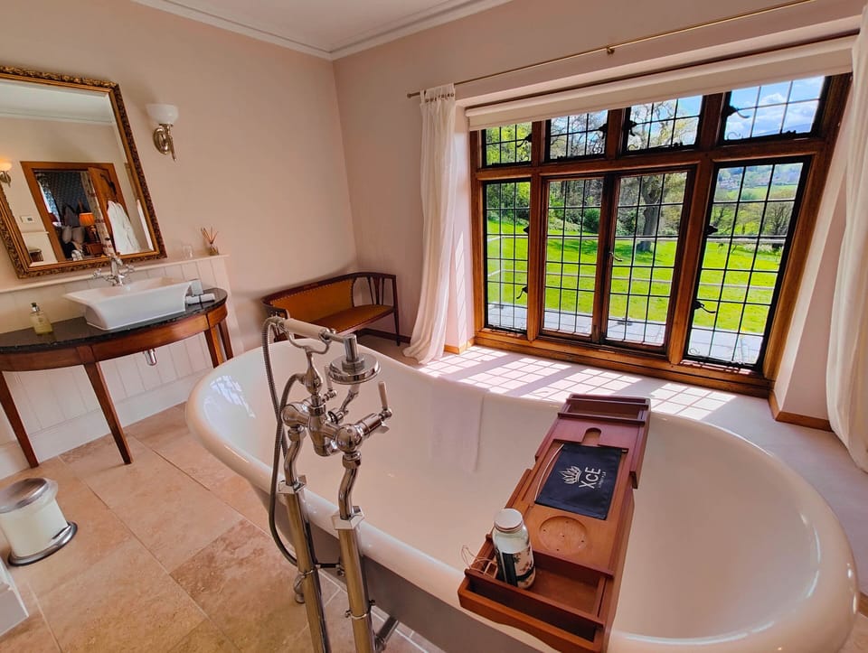 Signature Double Room, Ensuite, Sea View (Heddon) | Bathroom