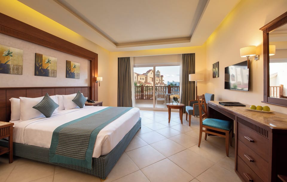Egyptian cotton sheets, minibar, in-room safe, blackout drapes
