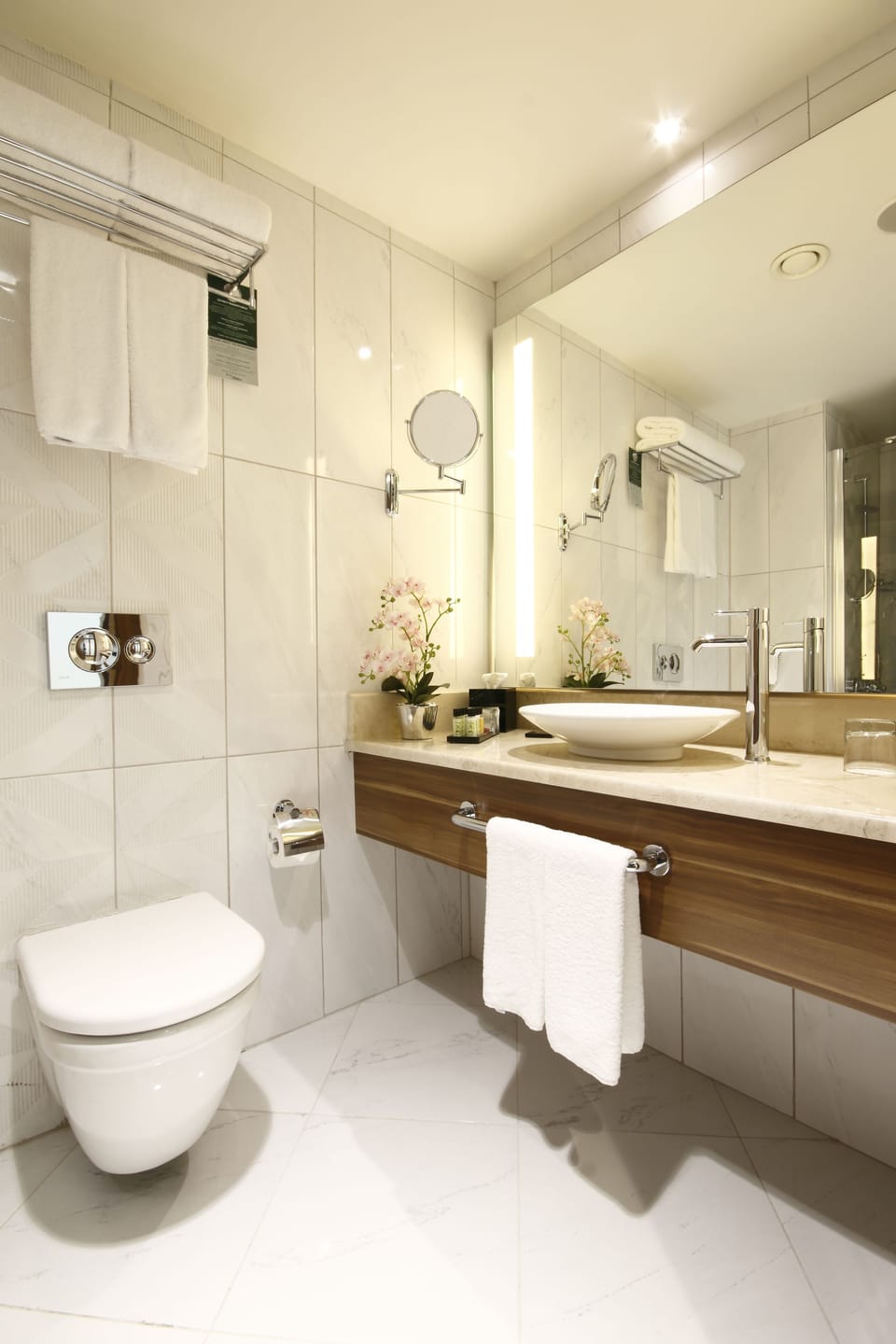 Shower, eco-friendly toiletries, hair dryer, slippers
