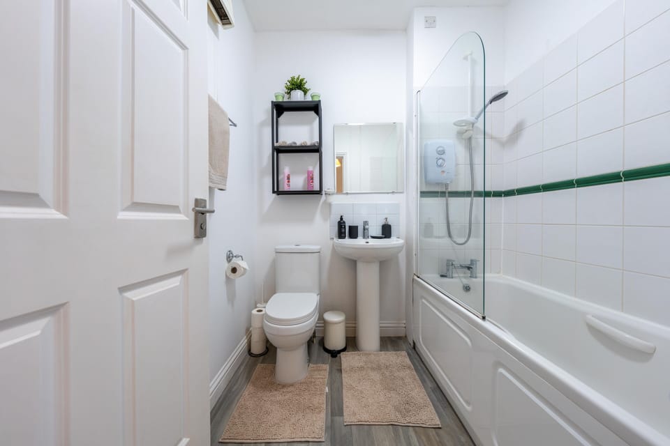 Stansted Airport & Bishops Stortford Town Centre Professional Apartment Apartment in East Hertfordshire District
