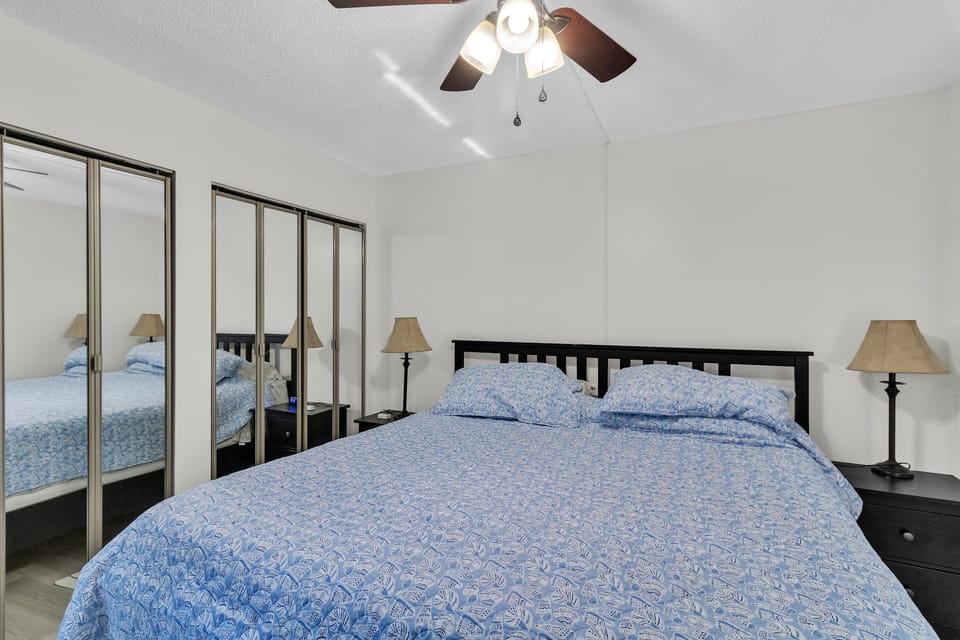 Condo, 2 Bedrooms | 2 bedrooms, laptop workspace, iron/ironing board, WiFi (free)