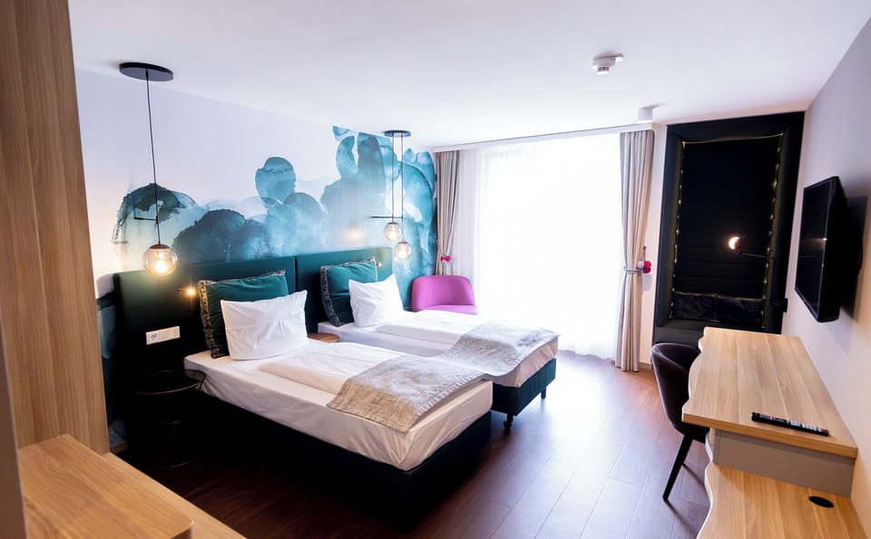 Twin Room | Free minibar, in-room safe, desk, soundproofing
