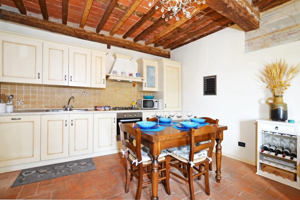 Family Apartment, Multiple Bedrooms, Mountainside (Alloro Grillo) | Private kitchen | Microwave, oven, stovetop, dishwasher