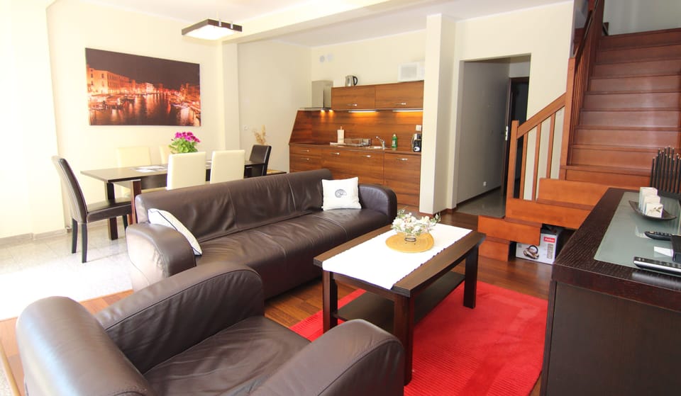 Standard Apartment | Living area