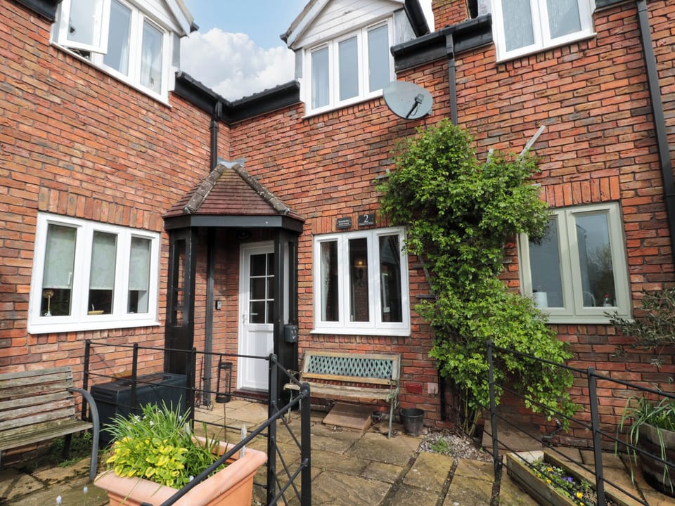 Cottage | Exterior