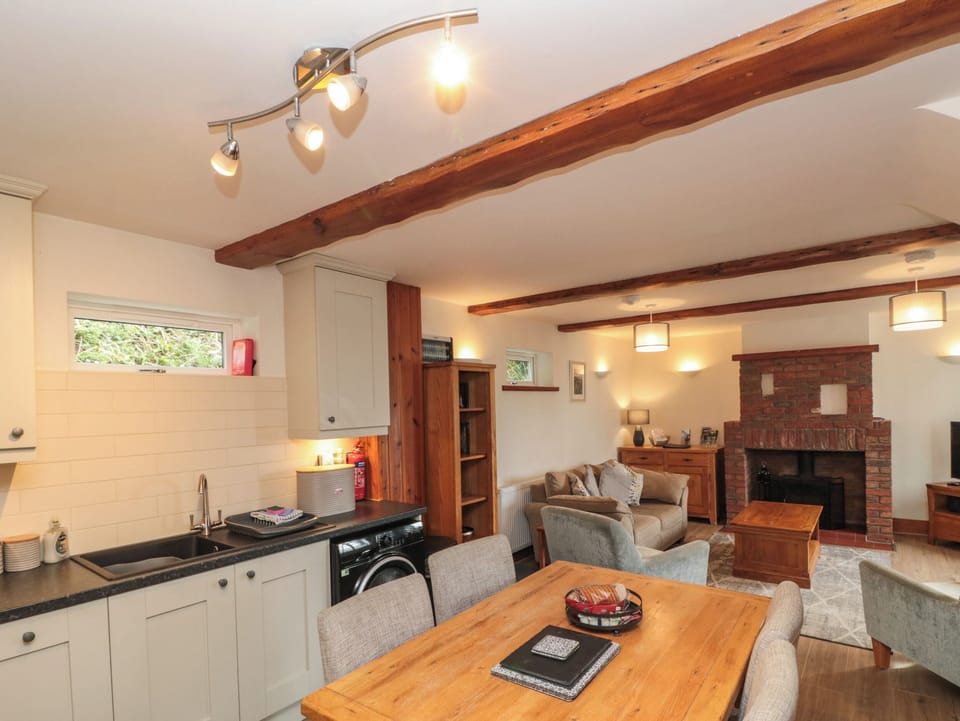 Cottage | Interior