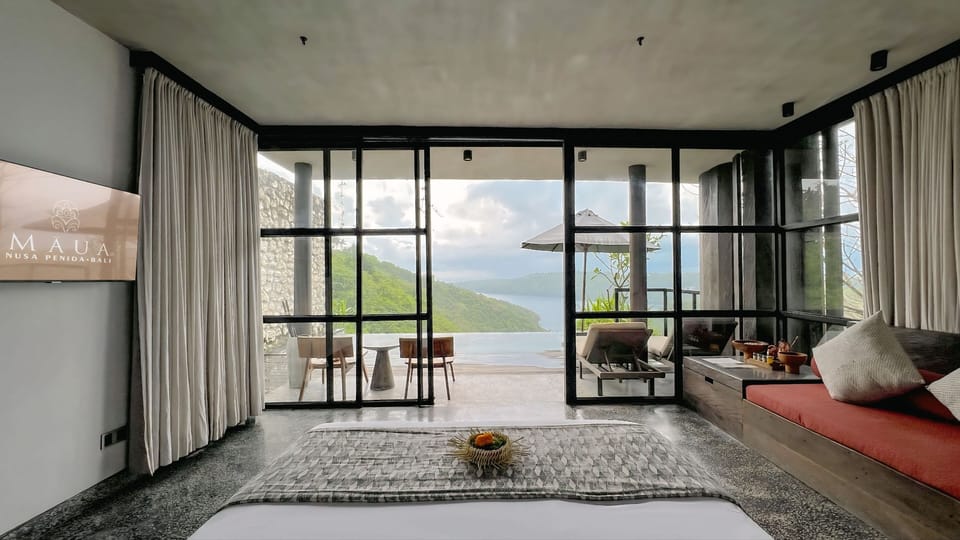One Bedroom Pool Villa with Sea View | Minibar, in-room safe, individually furnished, desk