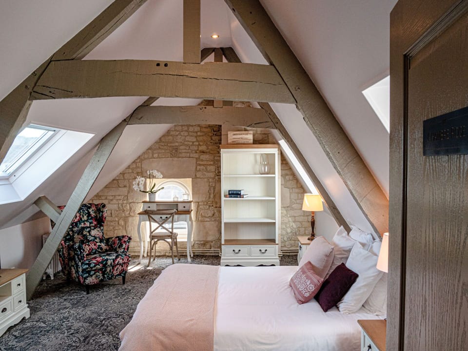 Romantic Double Room, Ensuite (Chambre Rose)