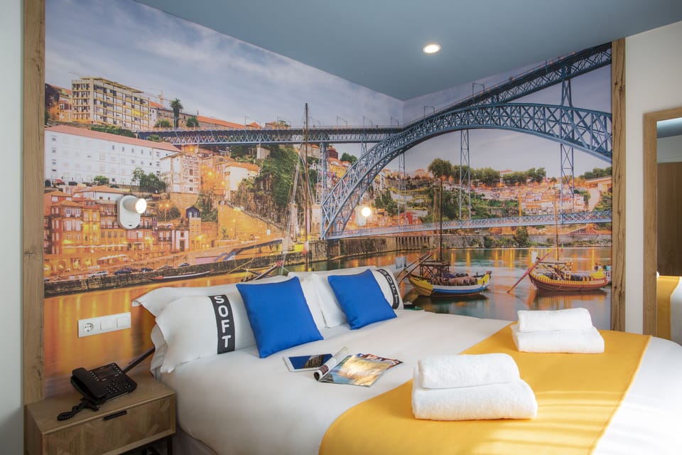 Double Room, 1 Queen Bed | Minibar, individually decorated, individually furnished, desk