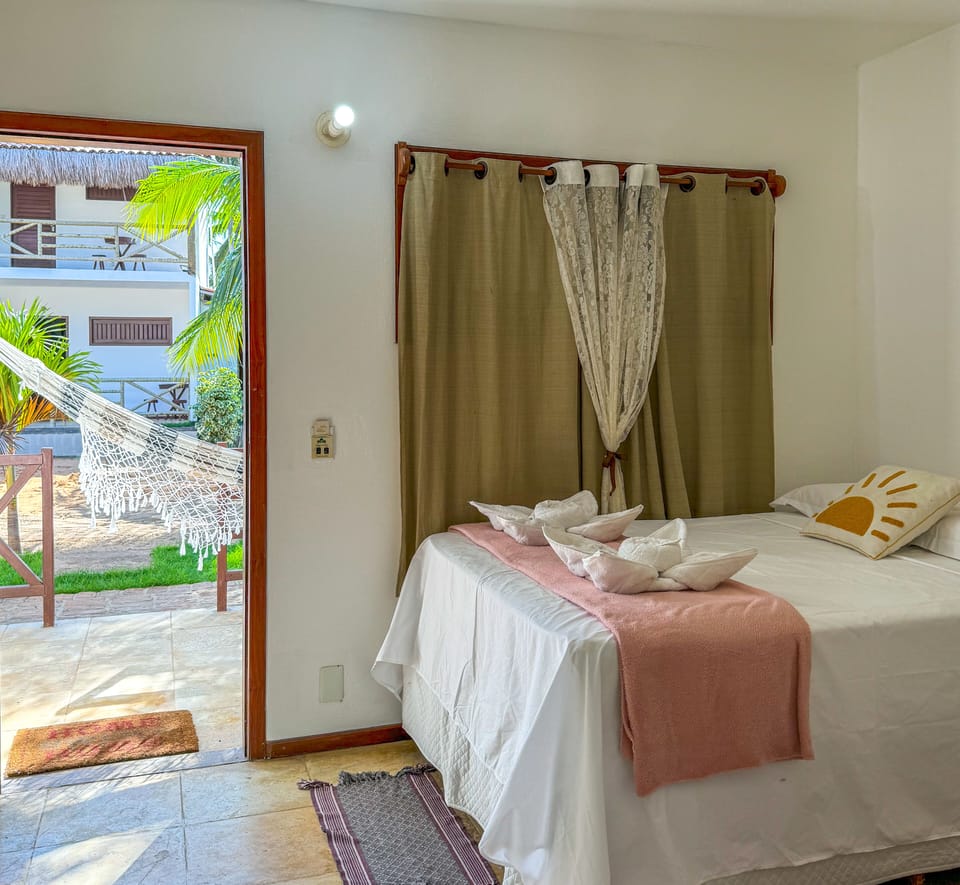 Comfort Triple Room, Garden View | Free WiFi, bed sheets