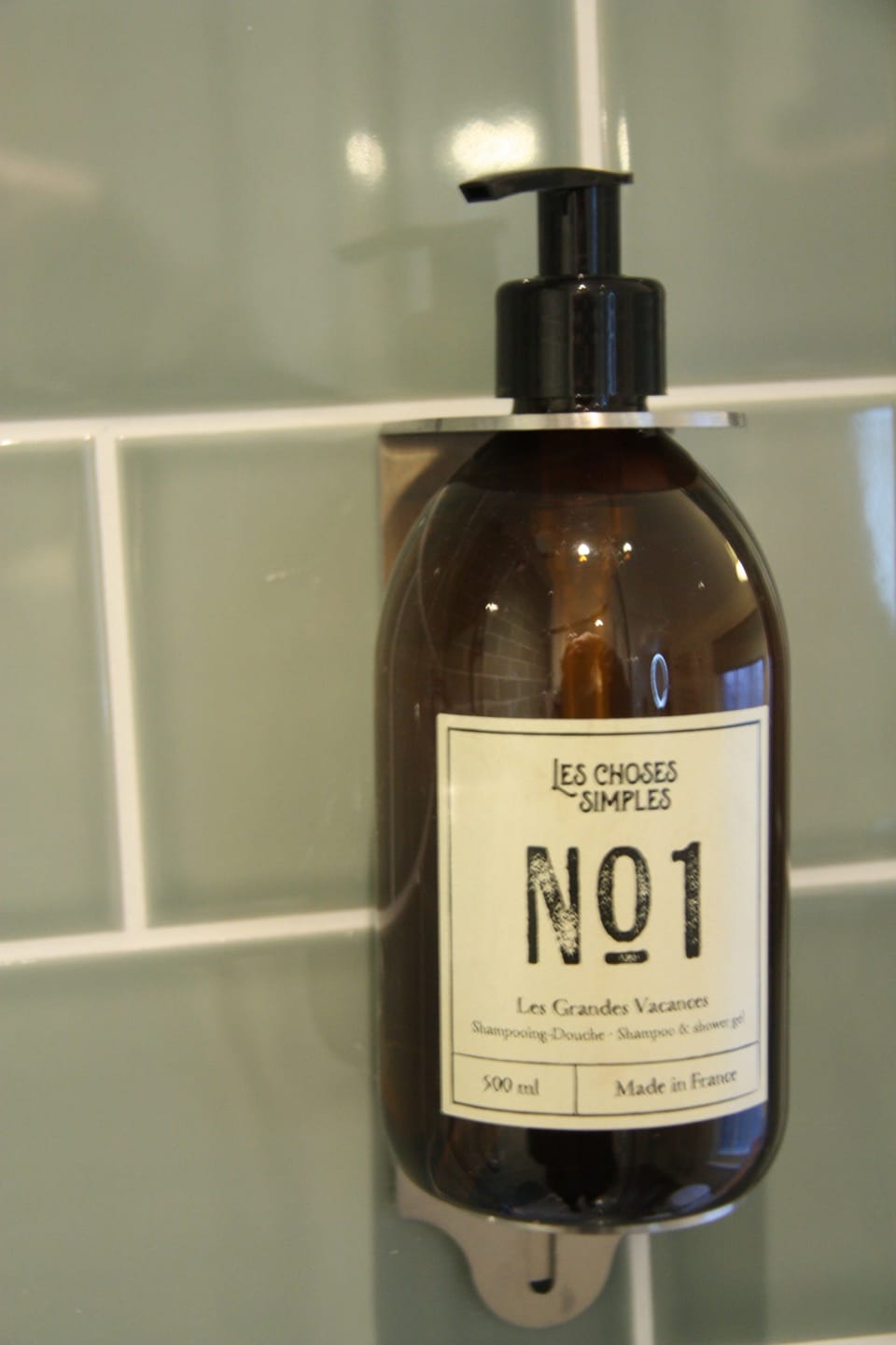 Classic Double Room | Bathroom | Hair dryer, towels, soap, shampoo