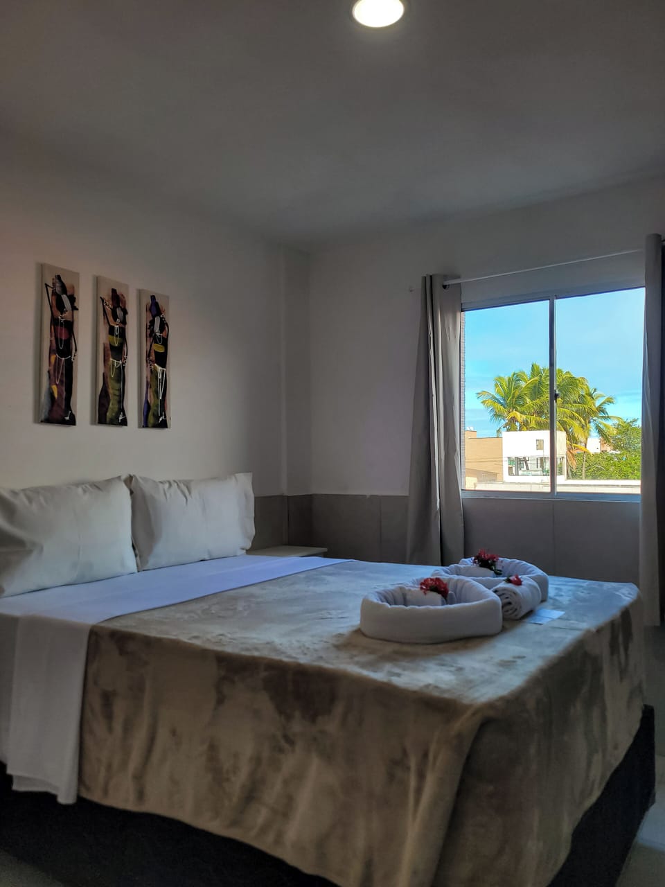 Superior Double Room | Hypo-allergenic bedding, pillowtop beds, minibar, individually furnished