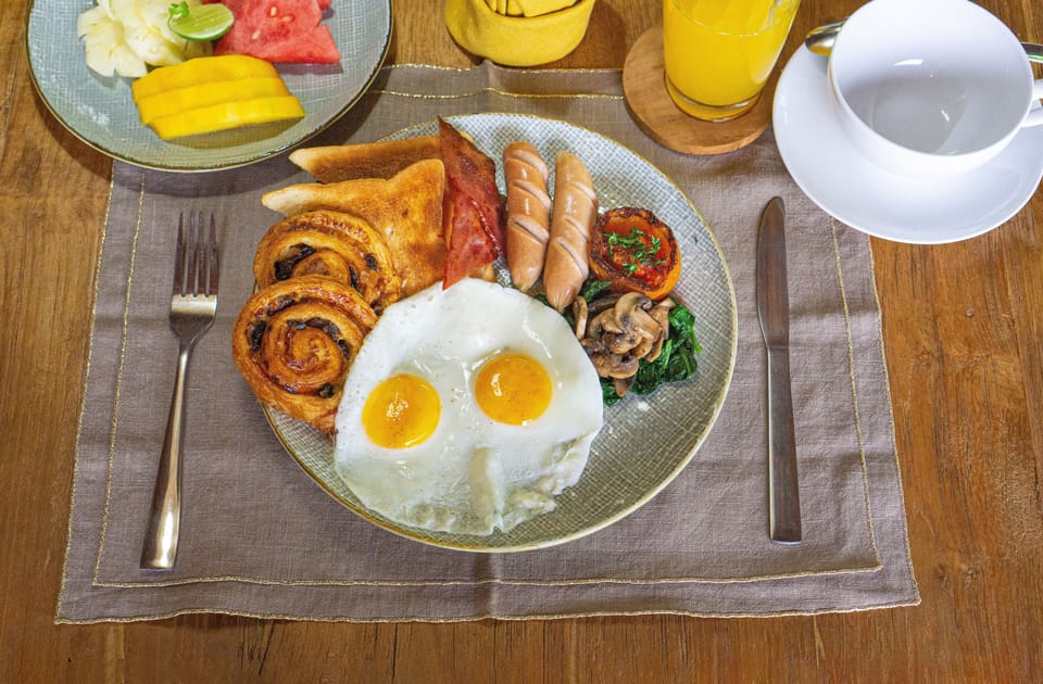 Daily continental breakfast for a fee