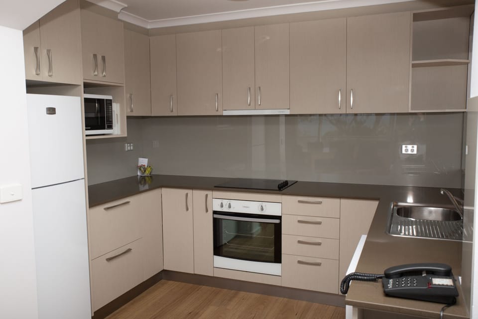 Three Bedroom Apartment  | Minibar, desk, WiFi (free)