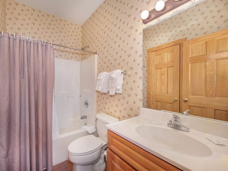 Mountain Sanctuary 3204 by Jackson Mountain Rentals Apartment in Pigeon Forge