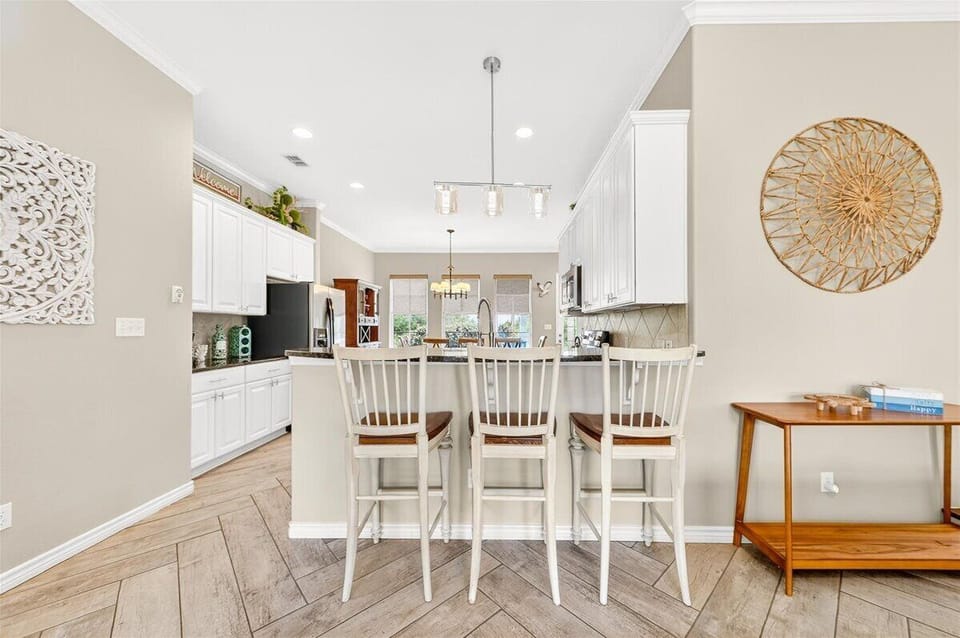 House (3 Bedrooms) | Front of property