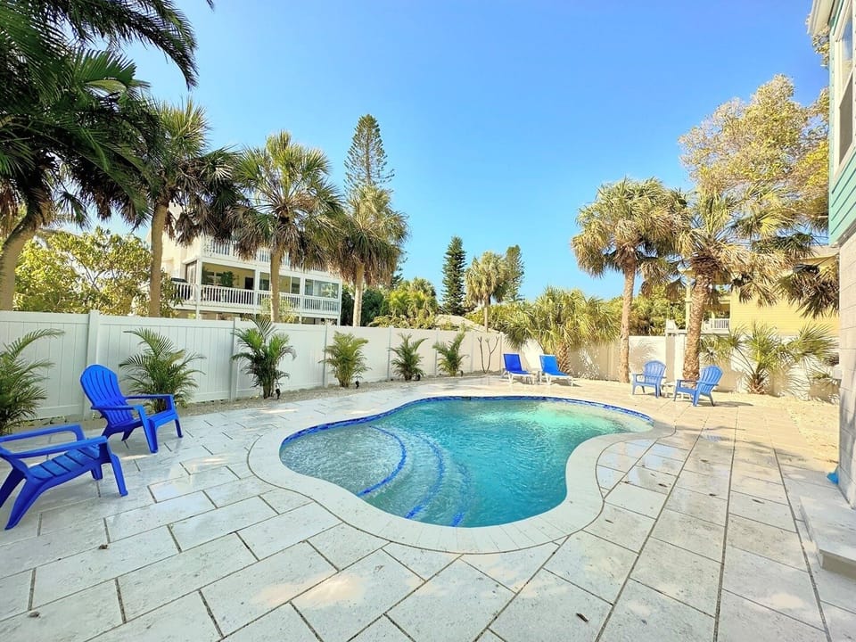 Apartment, 2 Bedrooms | Pool