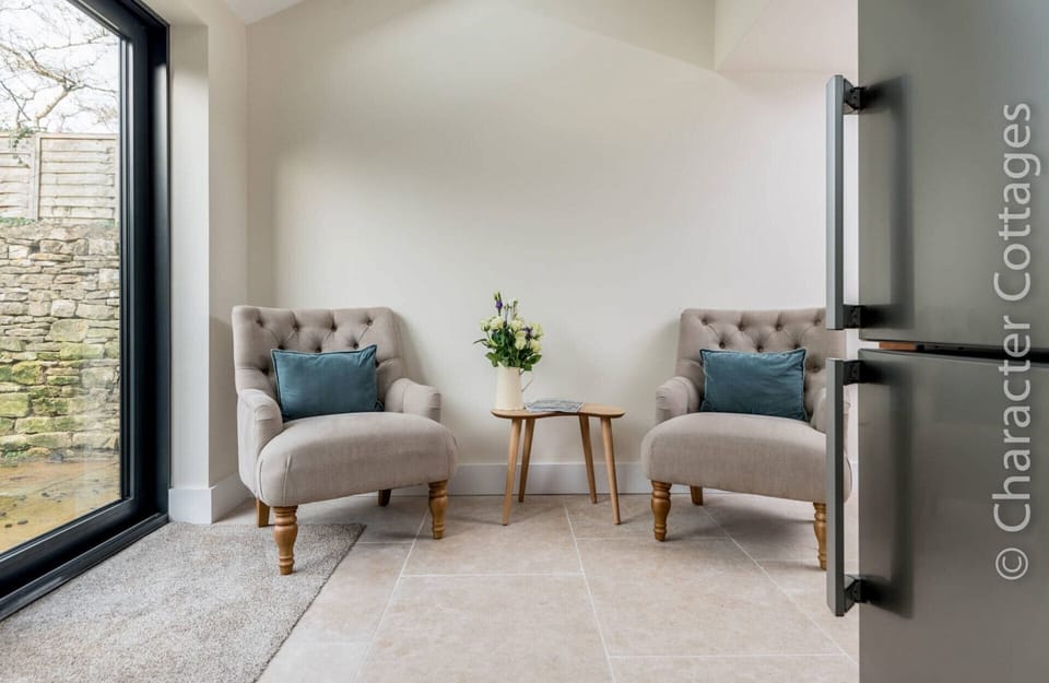 Cottage | Interior