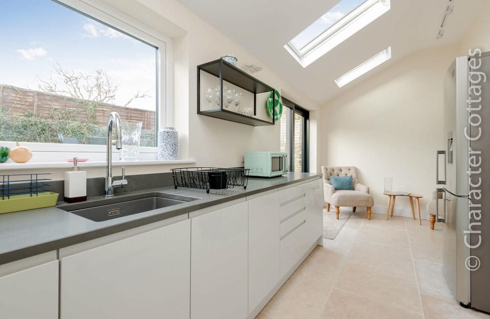 Cottage | Interior
