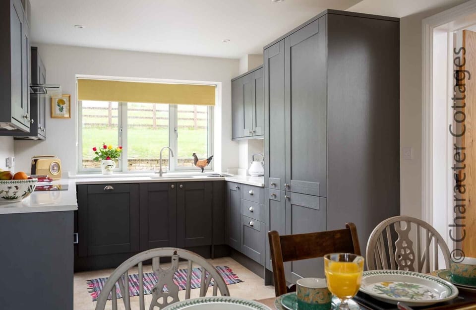 Cottage | Interior