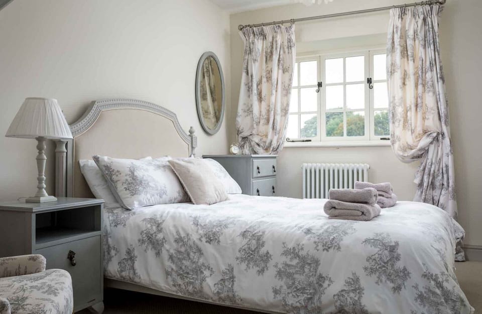 Willow Vale Cottage in Wychavon District