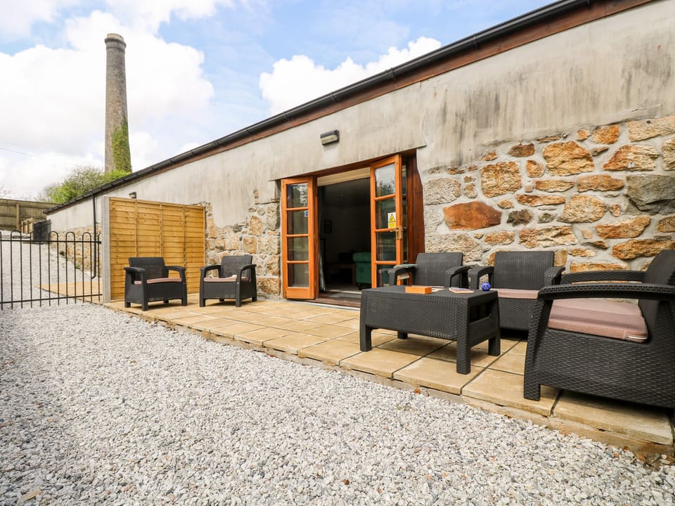 Cottage | Front of property