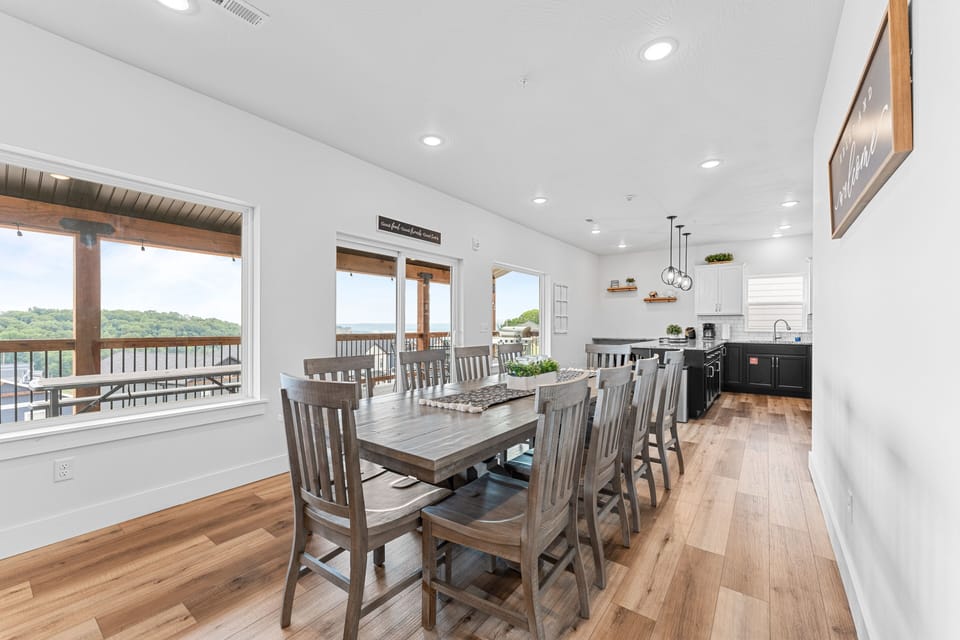 House, Multiple Bedrooms | Dining