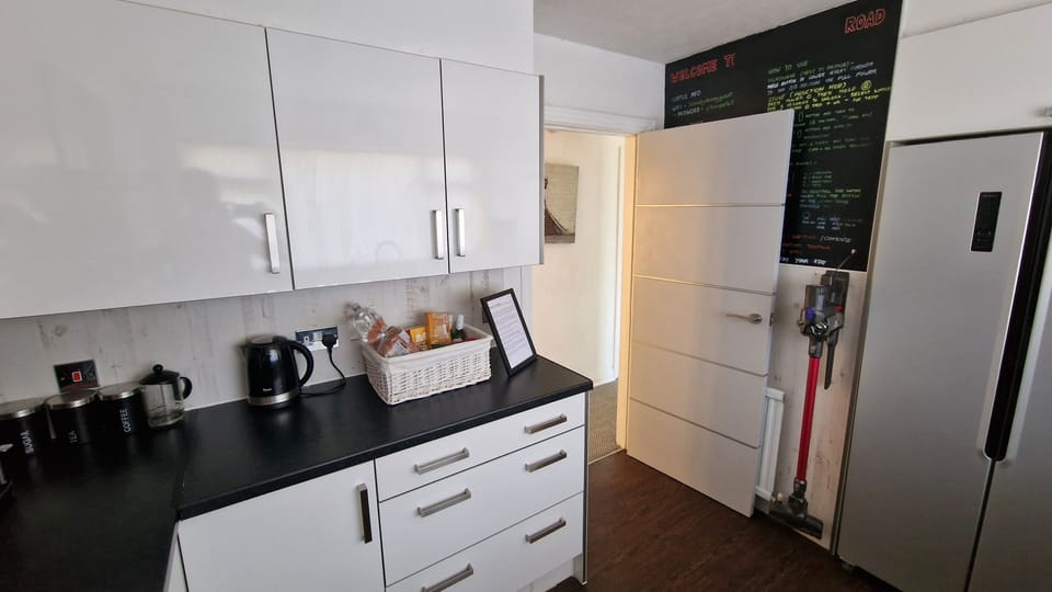 House, 3 Bedrooms, Garden View | Interior