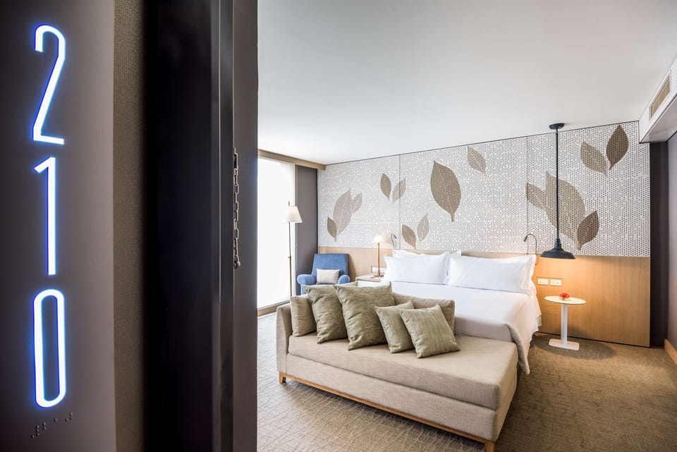 1 bedroom, minibar, in-room safe, desk