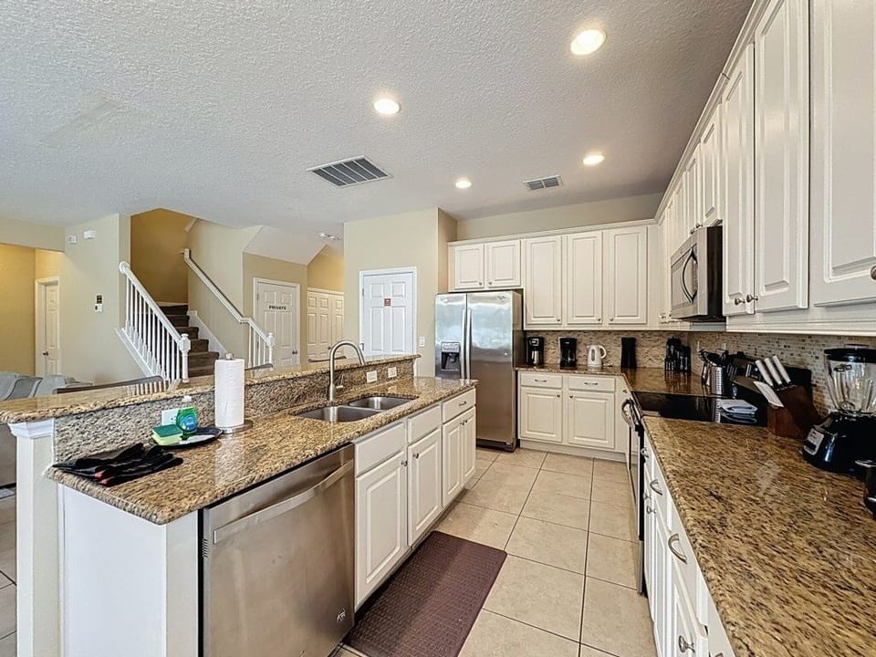 Villa, Multiple Bedrooms | Private kitchen