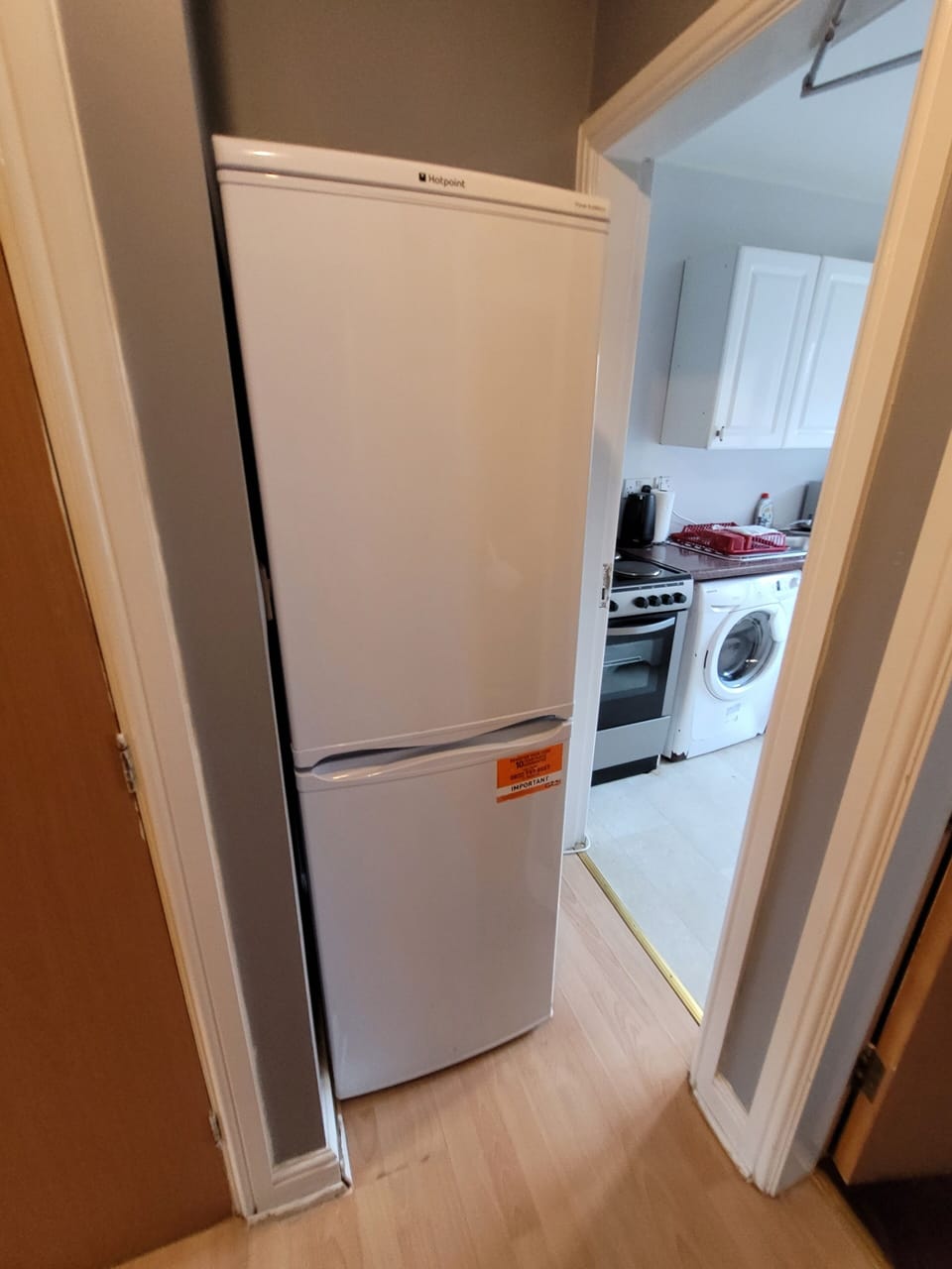 Apartment | Private kitchen | Fridge, microwave, oven, stovetop
