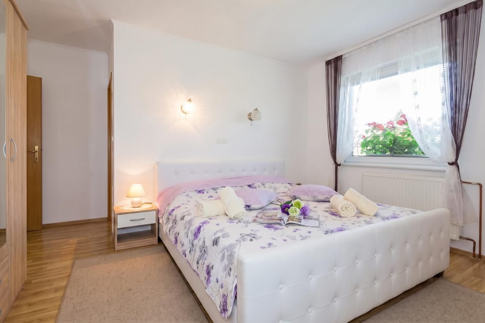 Villa Cujez With Pool & Sauna Villa in Slovenia